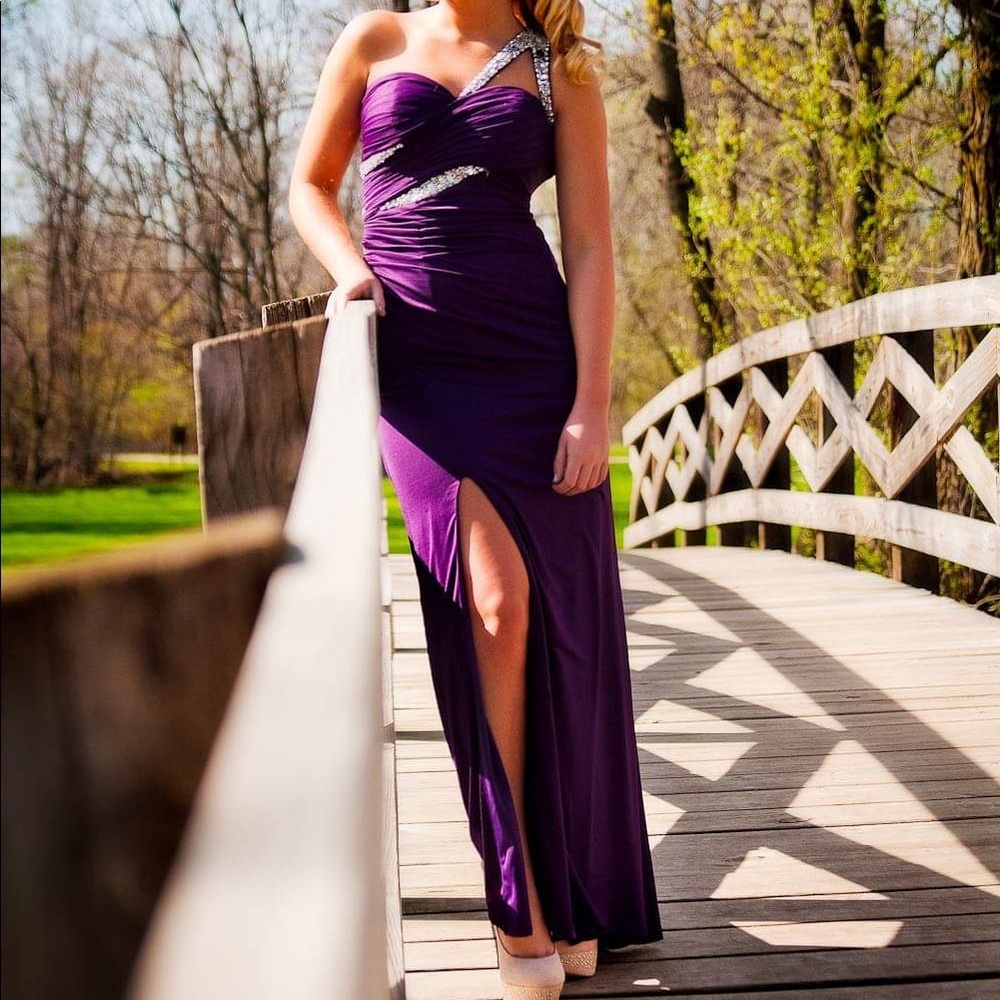 Floor length prom dress